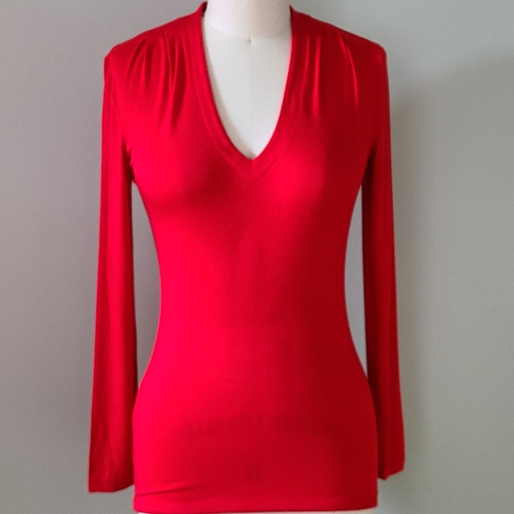 Banana Republic V-neck Long Sleeve Tee